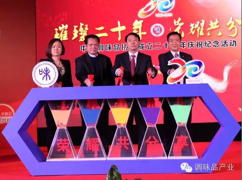 2015.jpg 91视频在线