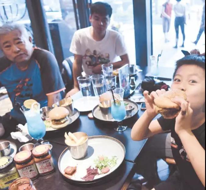 12.jpg 91视频在线